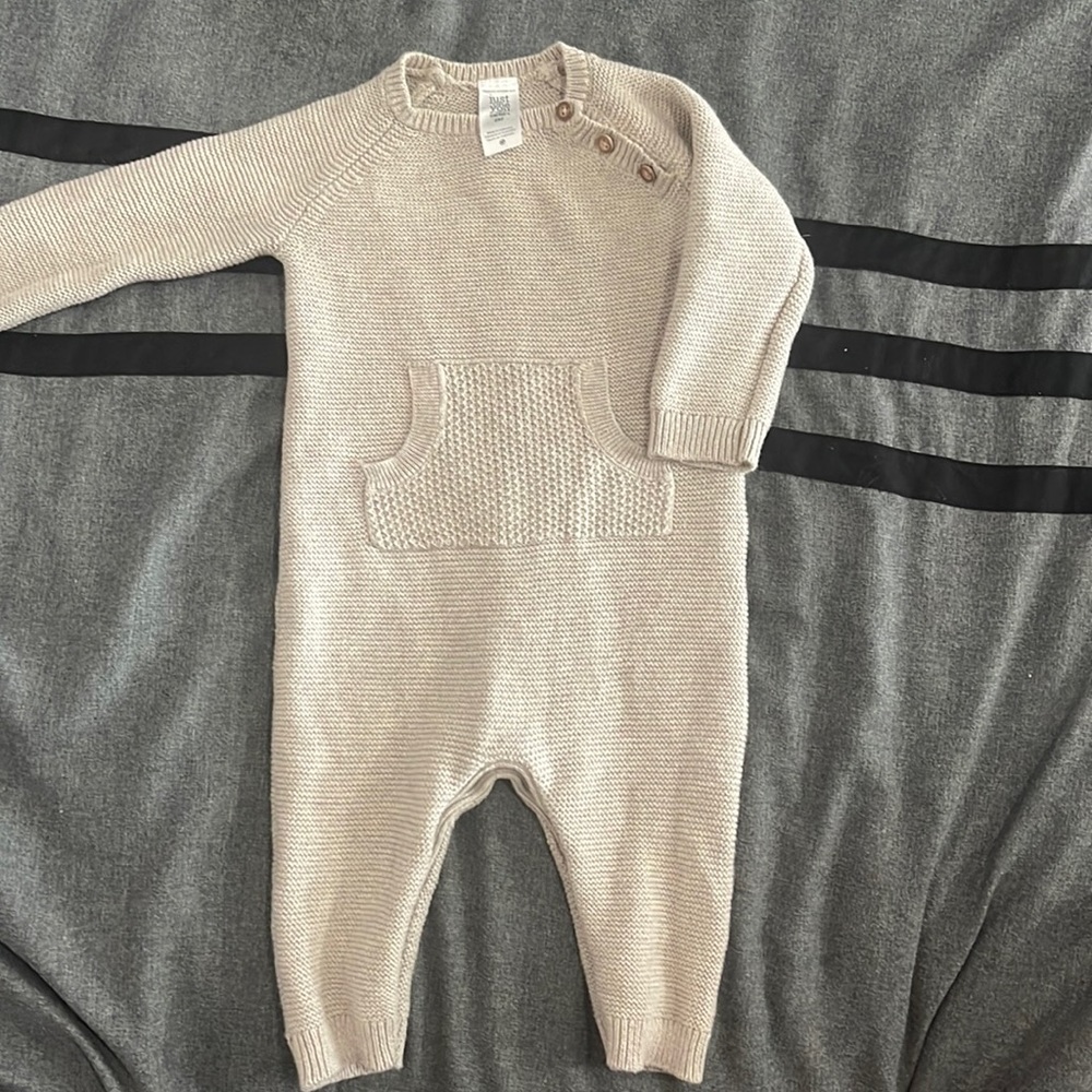 6 months brand new onesie